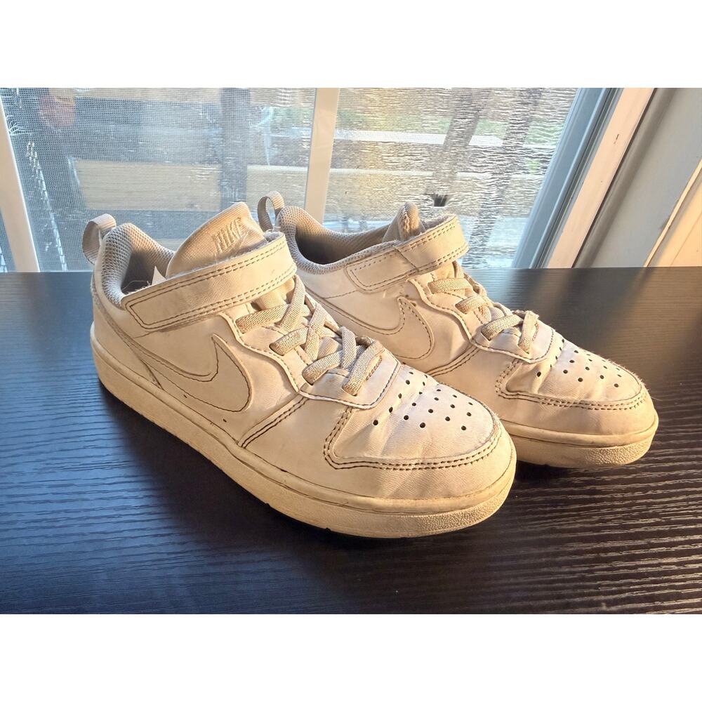 Nike Court Borough Low 2 White Size Youth 1 Hook Loop Sneakers Kids School Shoes